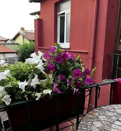 Casa Lindner Rustico 400m Zum Gardasee 13schlafplaetze Tatil Evi Toscolano Maderno