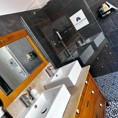 Casa Lindner Rustico 400m Zum Gardasee 13schlafplaetze Tatil Evi Toscolano Maderno